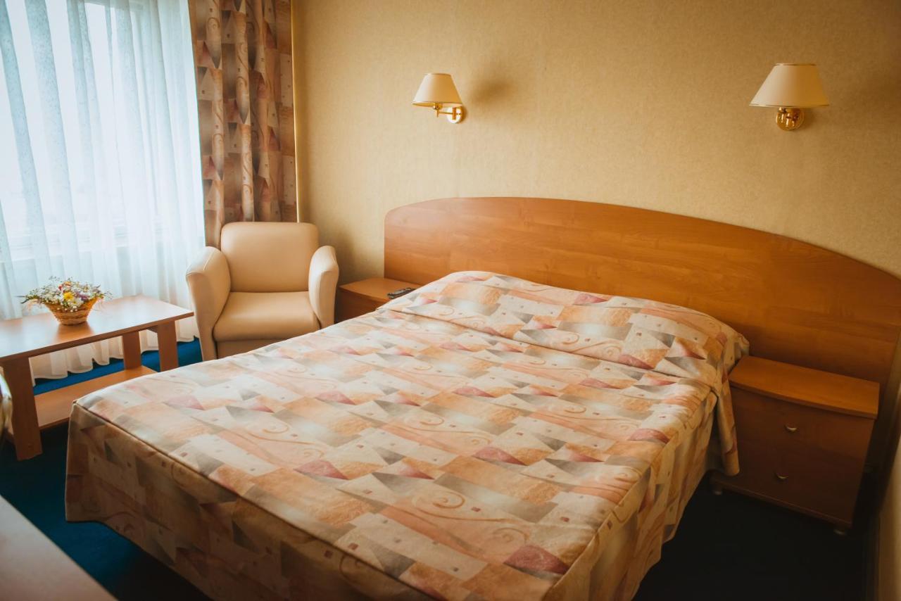 Hotel Venets Ulyanovsk Habitación foto